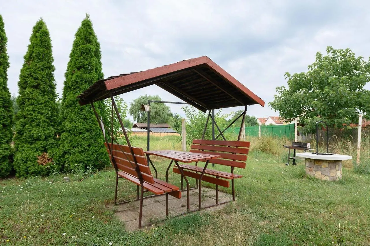 Art Eden Apartment Hajduszoboszlo Hungary