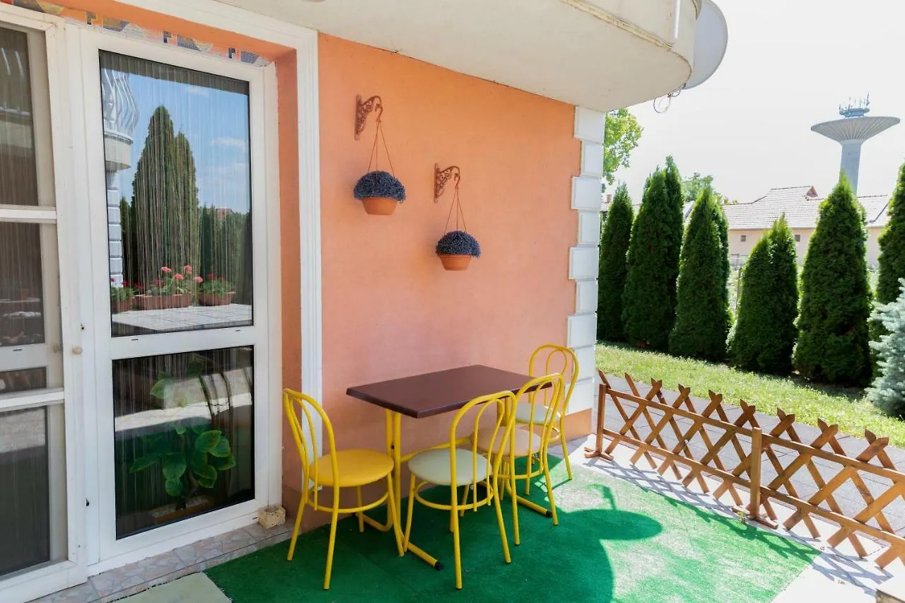 Art Eden Apartment Hajduszoboszlo